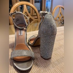-STEVE MADDEN Beautiful Sparkling Shoes✨✨✨ (Like New condition)
